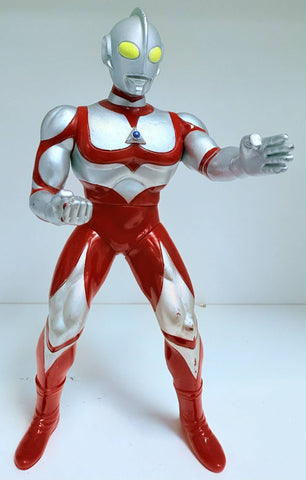 Tsuburaya Productions Ultraman Towards the Future: Ultraman Defender of the Universe 1990 8.5" Figure