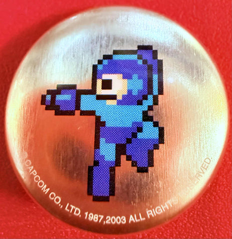 Capcom Mega Man 1" Metal Button 2003 (Climbing Shooting)