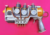 Chronicle Collectibles Fallout: Plasma Pistol Replica