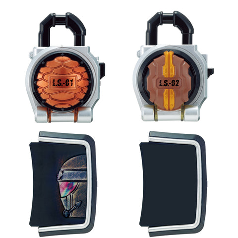 Kamen Rider Gaim: DX Lock Seed Knuckle & Black Shadow Set