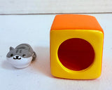 Neko Atsume Kitty Collector Desktop Fig V3: Socks