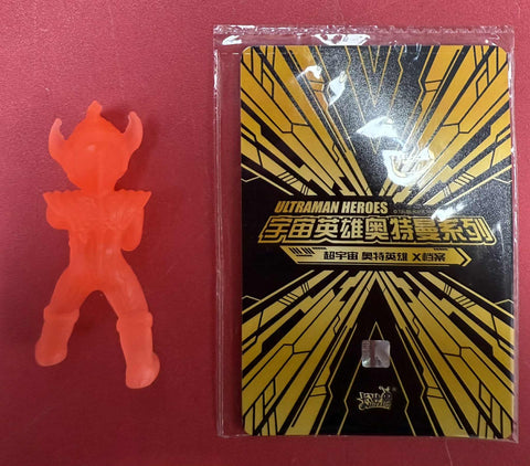KAYOU ULTRAMAN HEROES 宇宙英雄奥特曼系 Keshi and Card Set: Ultraman Taiga (Clear Orange)