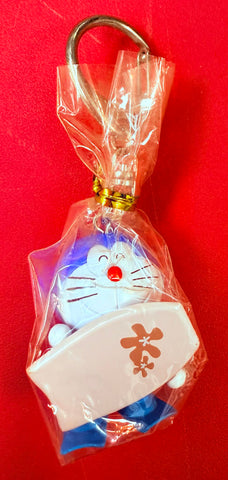 Doraemon Flutter board Keychain