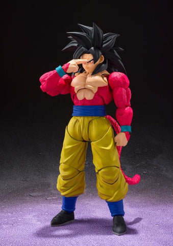 Dragon Ball GT S.H.Figuarts: Super Saiyan 4 Son Goku