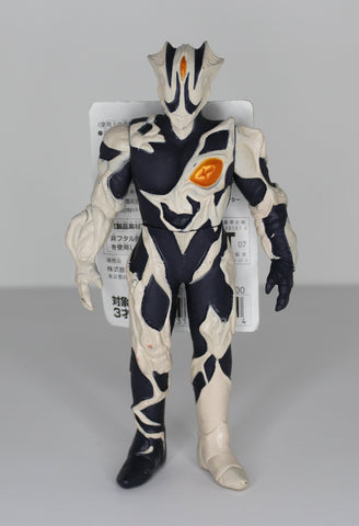 Bandai Ultra Kaiju Series: Large Monster Battle Flame Demon Warrior Kyrieloid 18